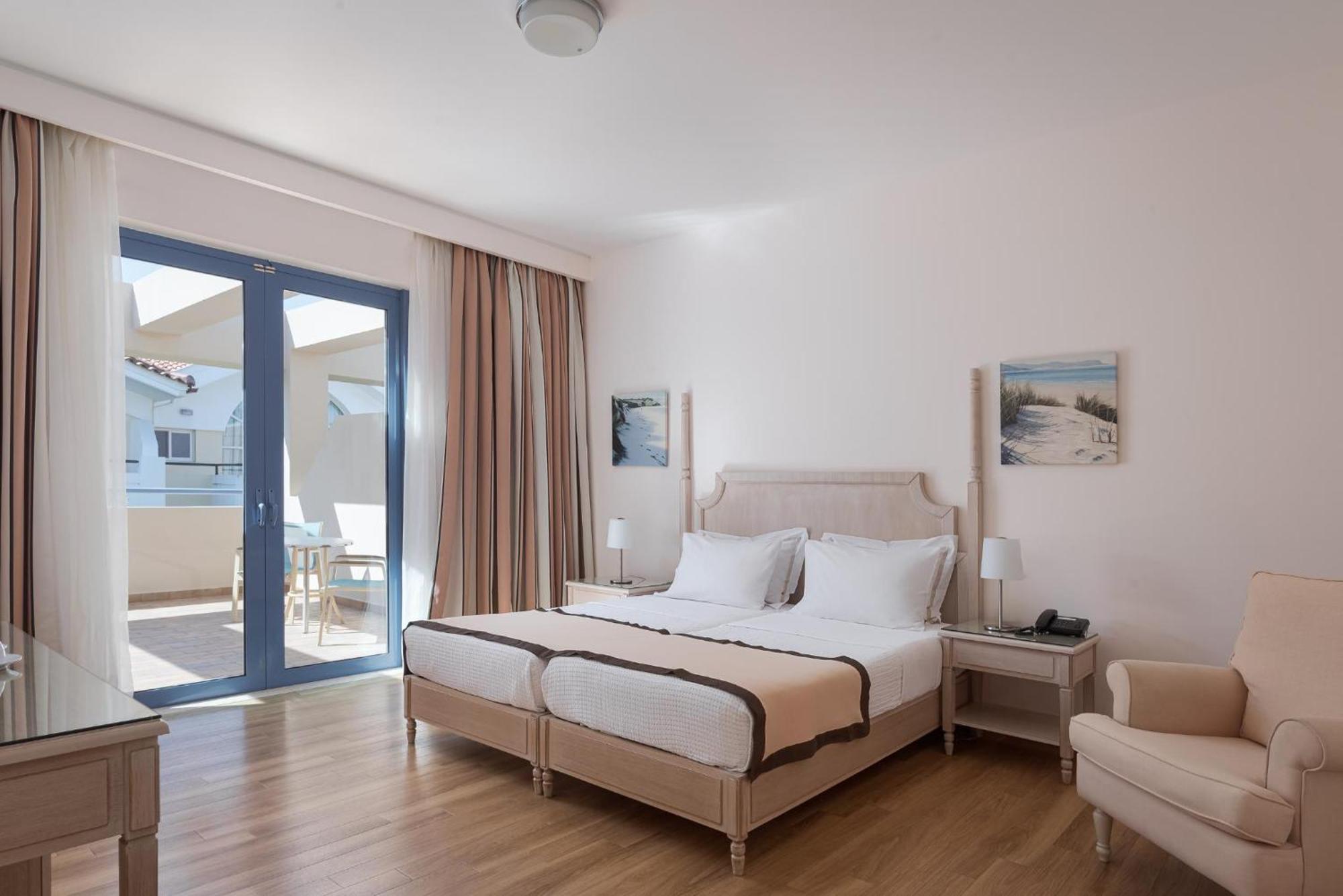 Hotel Alkyon & 4*